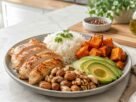 Um lindo prato com comida saudálvel - O que são Macronutrientes